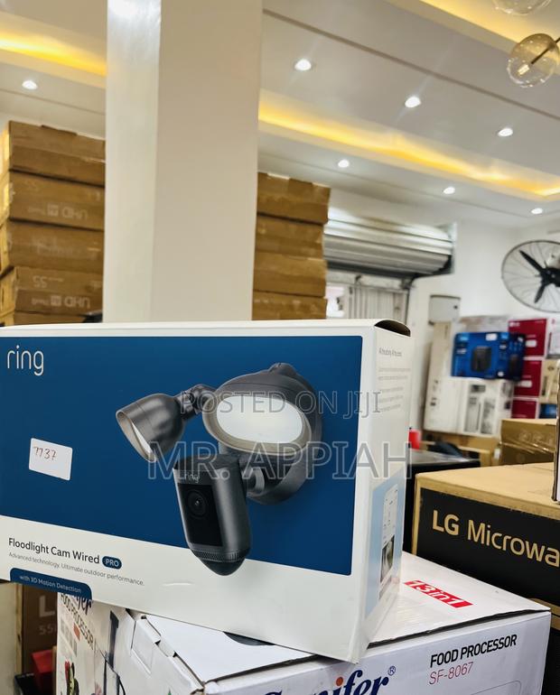 Shop Finest RingFloodlight Security Camera Wired Pro(Black) · Photo 1