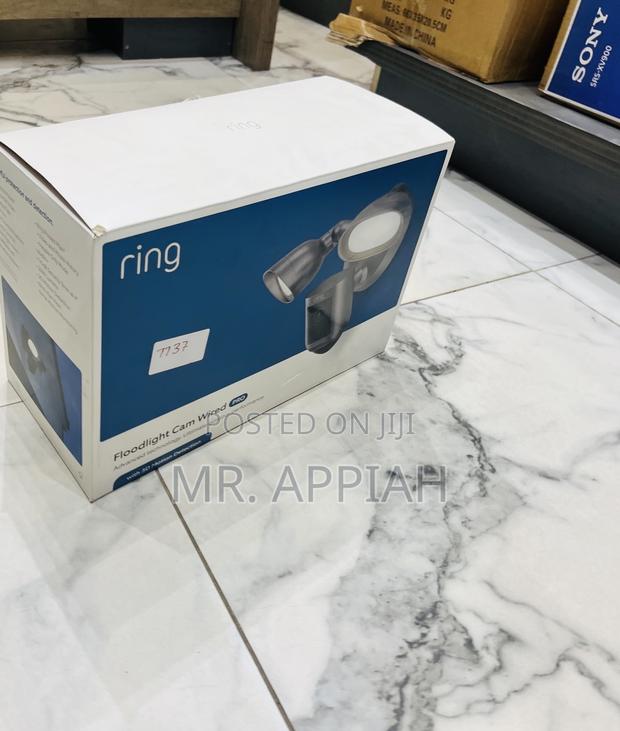 Convenient Ring Floodlight Cam Wired Pro(1080p) · Photo 1