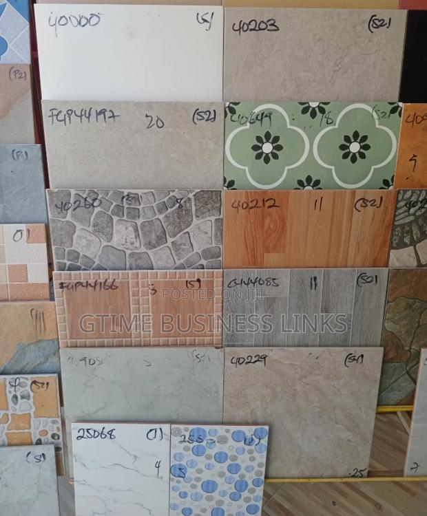 40x40cm Polished Tiles (12pcs/Box 1.92sqm) · Photo 5