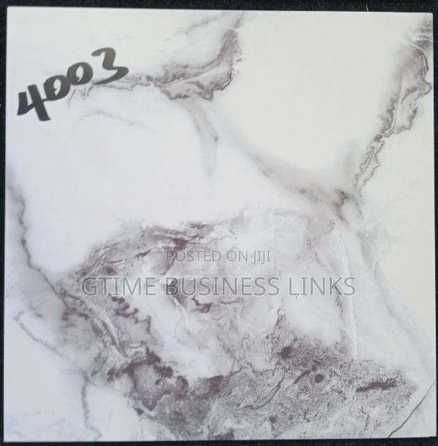40x40cm Polished Tiles (12pcs/Box 1.92sqm) · Photo 1