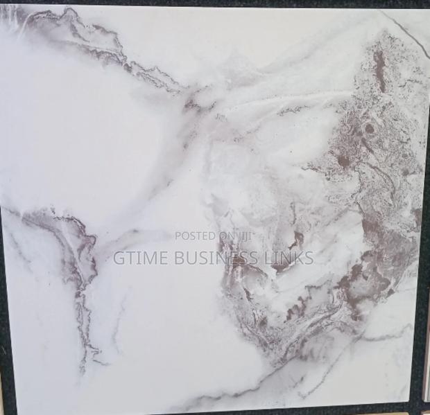 40x40cm Polished Tiles (12pcs/Box 1.92sqm) · Photo 3