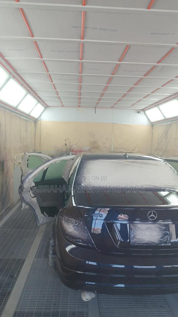 Abraham Shinning Cars · Photo 4