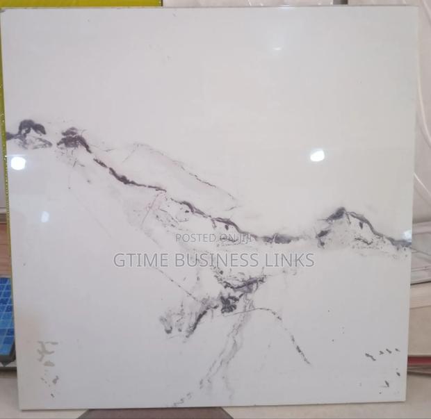 60x60cm Italian Floor Tiles · Photo 1