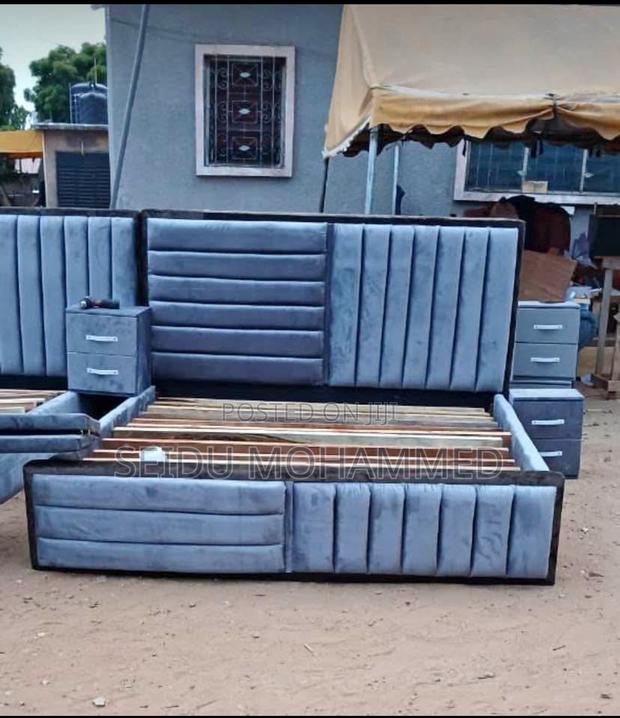 A Nice Design Queens Side Bed Frame With Side Withdrawal · Photo 1