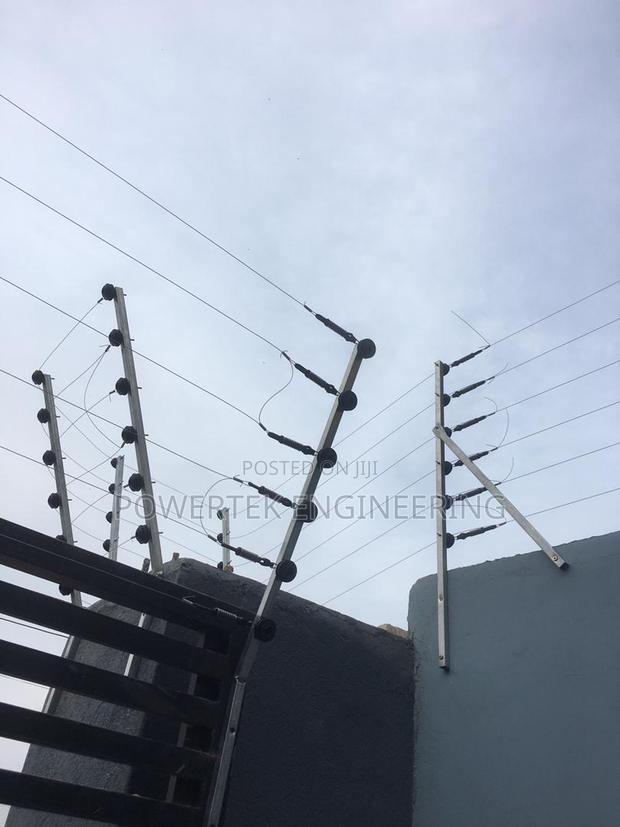 Electric Fence Installation · Photo 4