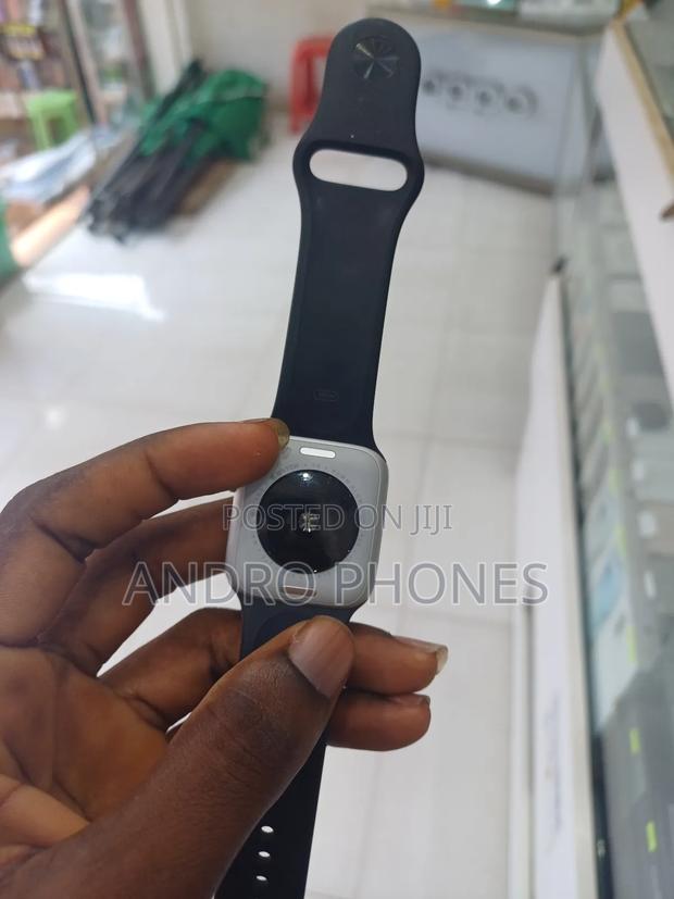 Apple Watch Series Se 2 40mm · Photo 1