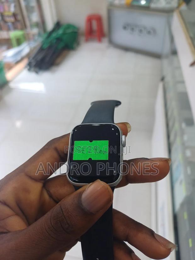Apple Watch Series Se 2 40mm · Photo 2