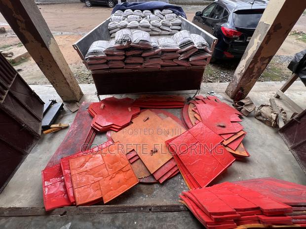 Concrete Stamps for Rent ¢100/Day · Photo 2