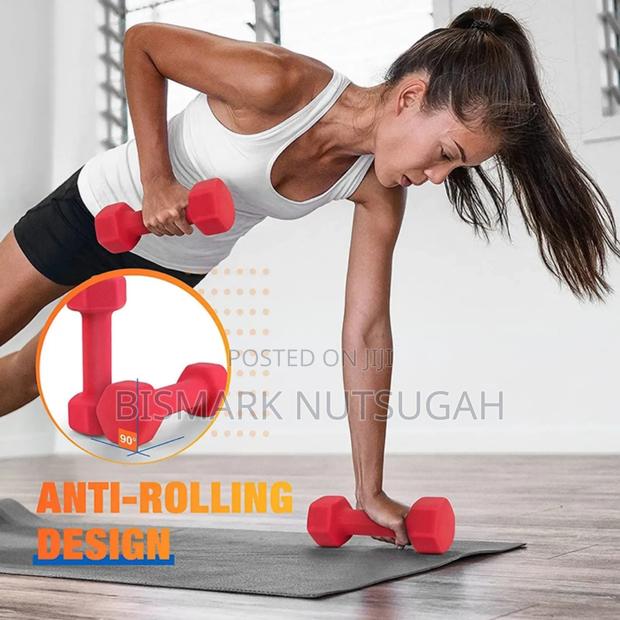 Hexagon Design Dumbbell · Photo 3