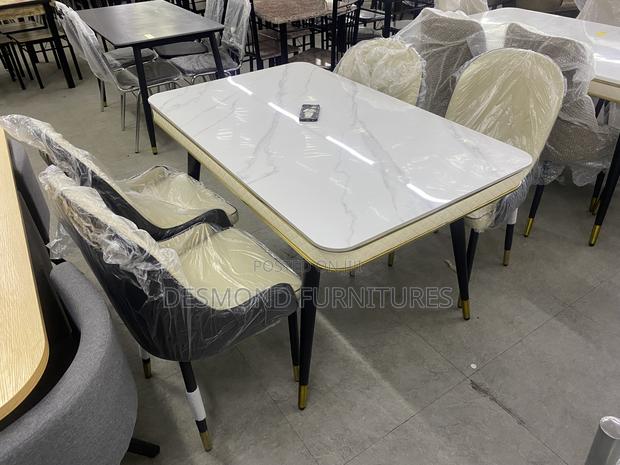 Mabel Dining Table · Photo 1