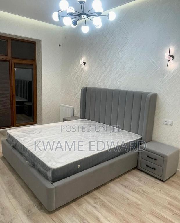 Turkeys Queen Size Bed With Mattress and Nightstand · Photo 1