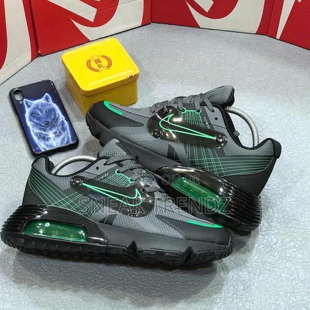 Nike Air Fly Wire Green Black · Photo 1