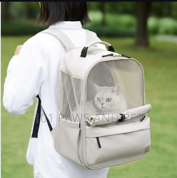 Pet Backpack · Photo 1