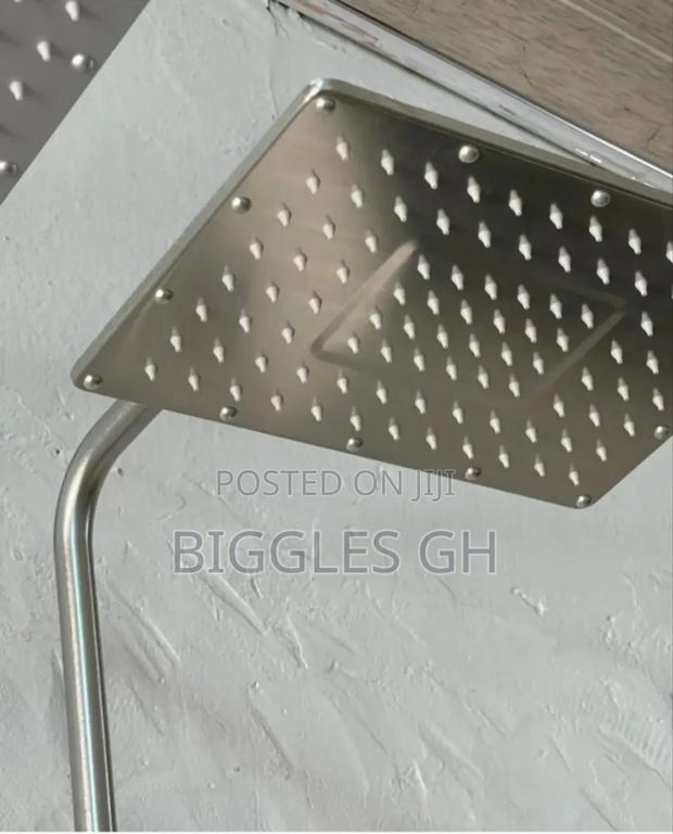 4 in 1 Shower - Executive 4in1 Shower · Photo 3