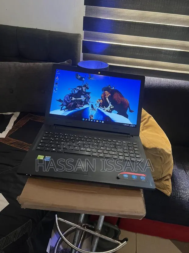 Laptop Lenovo IdeaPad 100 8GB Intel Core i3 SSD 128GB · Photo 1