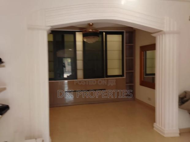 4bdrm House in Dki Properties, Oyibi for sale · Photo 3