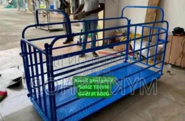 2000kg Pig, Cow And Horse Scale · Photo 1