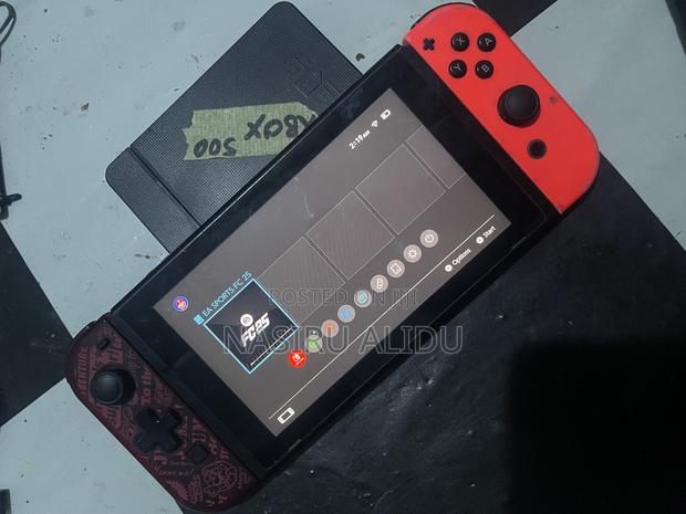 Nintendo Switch With Games Fc25 ,Frome Home · Photo 6
