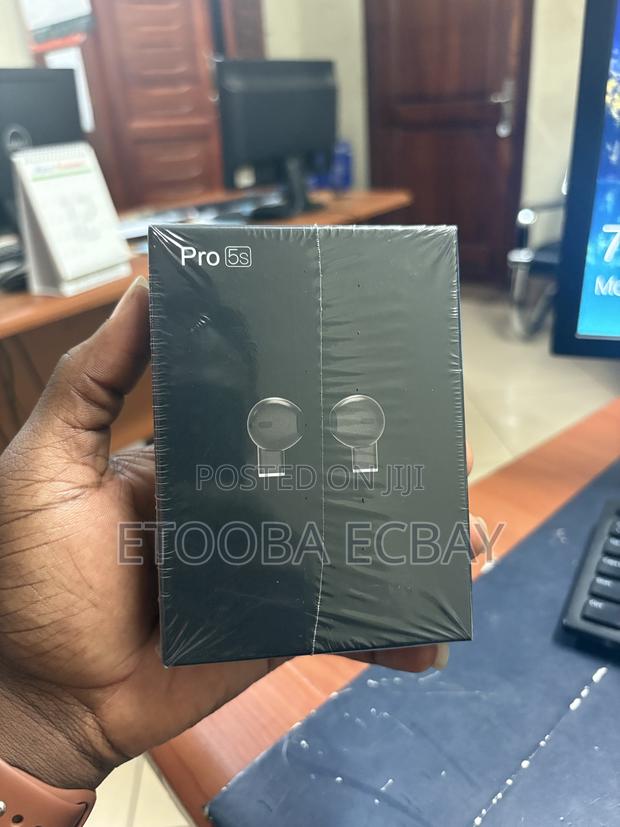 Airpod Pro 5s · Photo 2