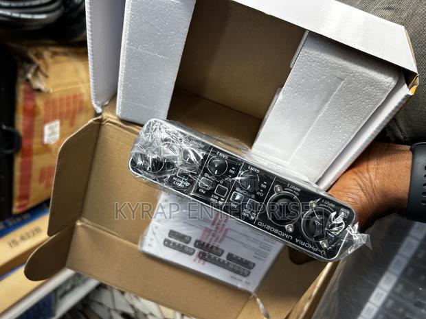 Behringer Umc202hd Soundcard · Photo 3