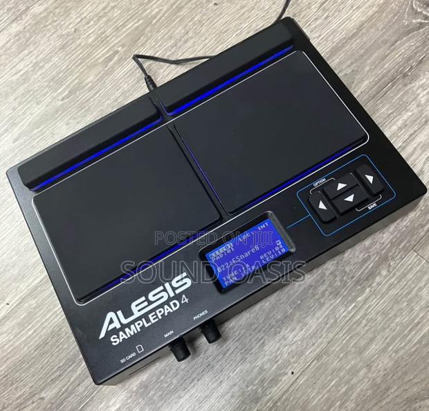Alesis Samplepad 4 Compact Percussion Pad · Photo 3