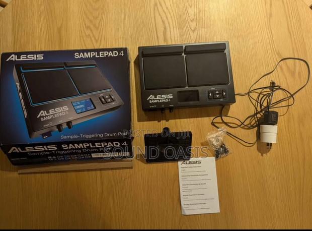 Alesis Samplepad 4 Compact Percussion Pad · Photo 4