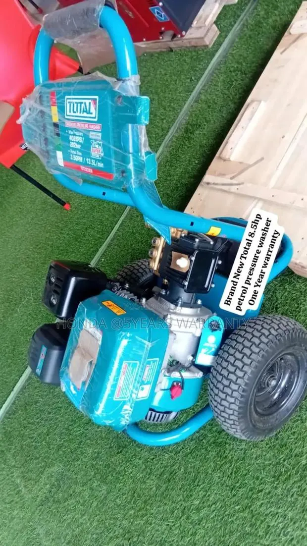 Petrol Total High Pressure Washer8.5hp Total Pressure Washer · Photo 1