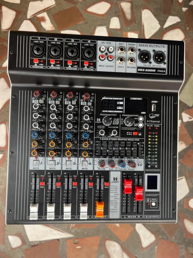 Yamaha DBX-Audio Pmx4 4channel Professional Powered Mixer · Photo 1