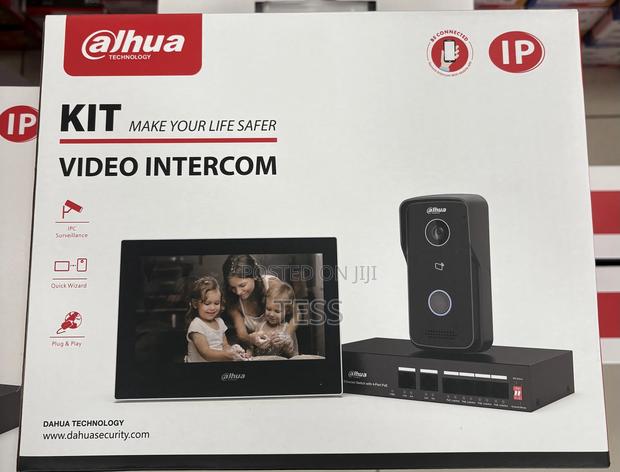 Dahua Ktp03 Ip Video Intercom Kit With Poe Switch · Photo 1