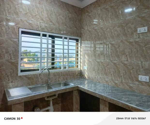 2bdrm Apartment in Amasaman 3 Junction, Pokuase for rent · Photo 6