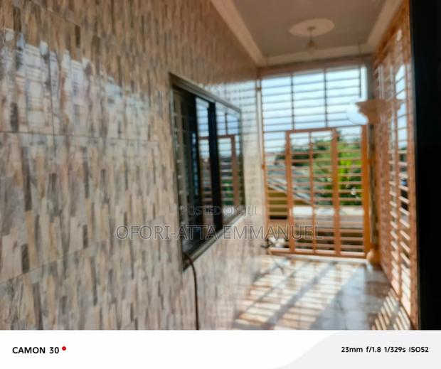 2bdrm Apartment in Amasaman 3 Junction, Pokuase for rent · Photo 7