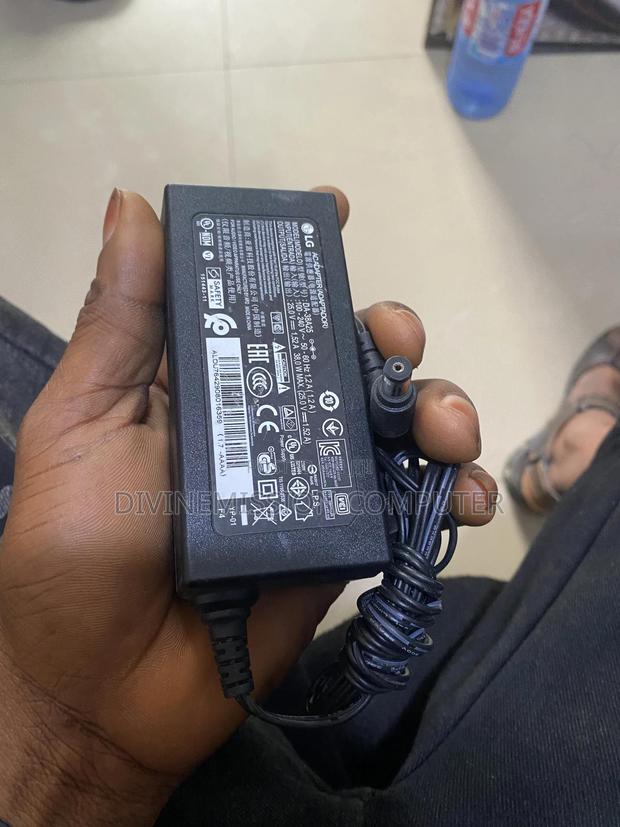 LG Sound Bars Adapter, 25v—1.52a, 38w · Photo 5