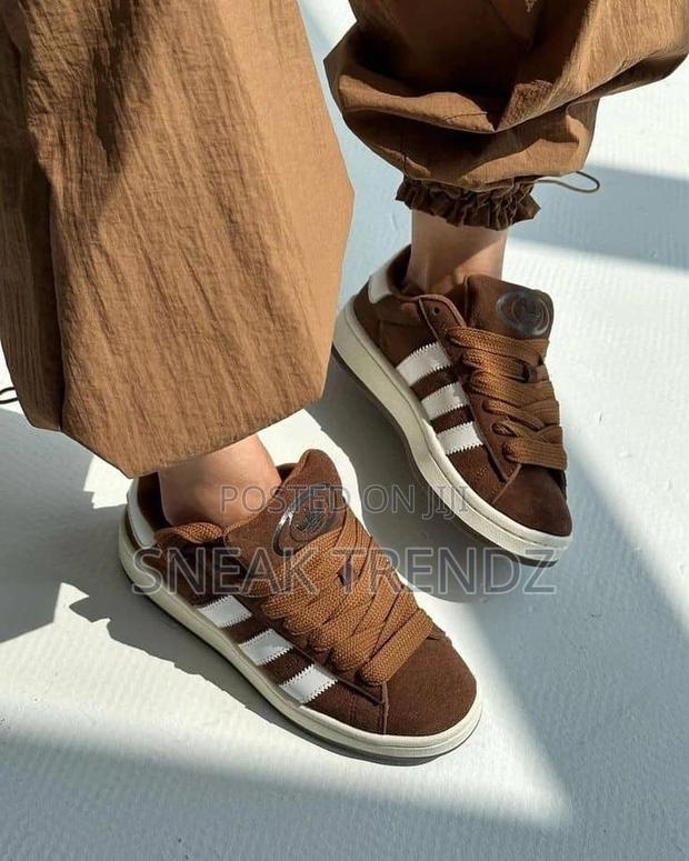 Adidas Campus Brown White · Photo 3