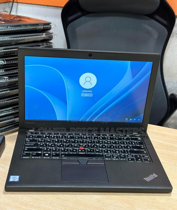 New Laptop Lenovo ThinkPad X260 8GB Intel Core I5 SSD 256GB · Photo 2