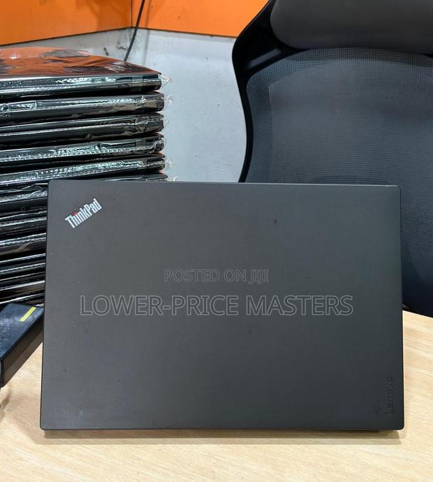 New Laptop Lenovo ThinkPad X260 8GB Intel Core I5 SSD 256GB · Photo 1