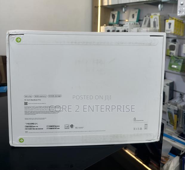 New Laptop Apple MacBook Pro 2024 M4 14-inch 16GB Apple M4 SSD 512GB · Photo 3