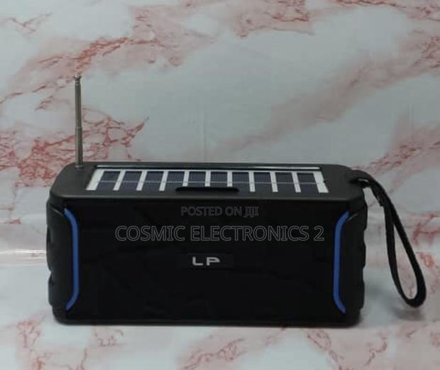 Lp V95 Wireless Speaker – Portable With Solar Panels · Photo 1