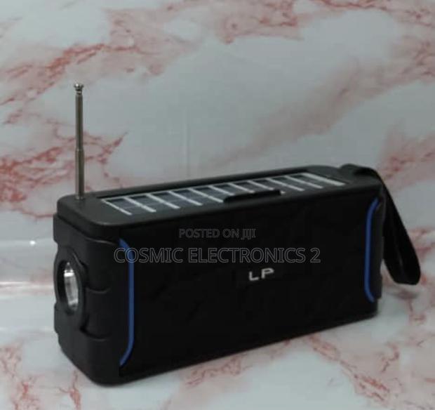 Lp V95 Wireless Speaker – Portable With Solar Panels · Photo 2