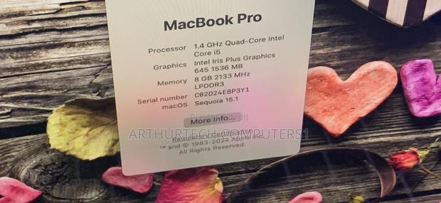 New Laptop Apple MacBook Pro 2020 8GB Intel Core I5 SSD 256GB · Photo 3