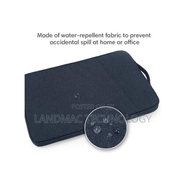13 Inch Laptop Sleeve - Dark Blue · Photo 4