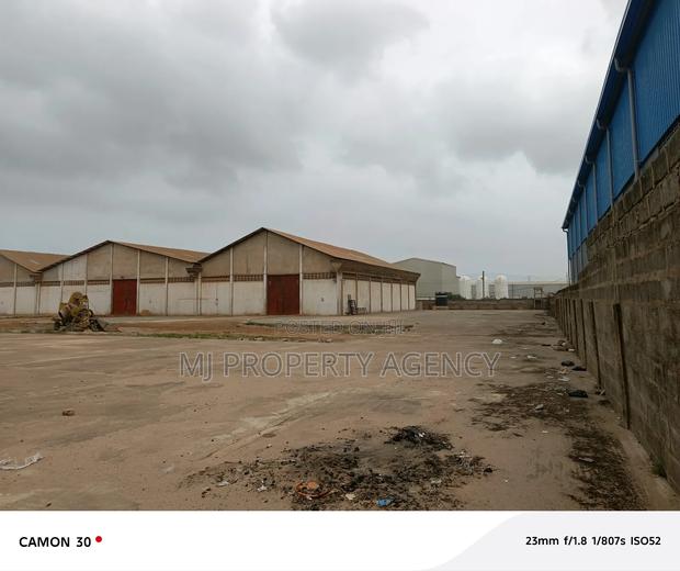 2.4 Acres Industrial Land With 2,100 SQM Warehouse · Photo 4
