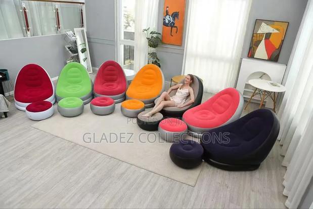 Inflatable and Portable Chair · Photo 1
