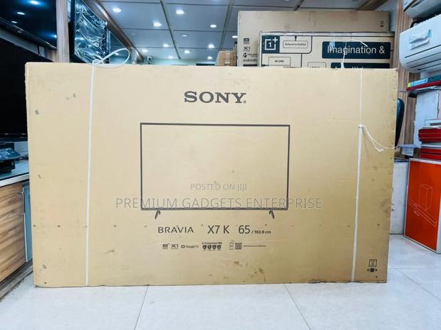 Sony Bravia 65" 4k Ultra Hd Smart Led Google TV Kd-65x75k · Photo 1