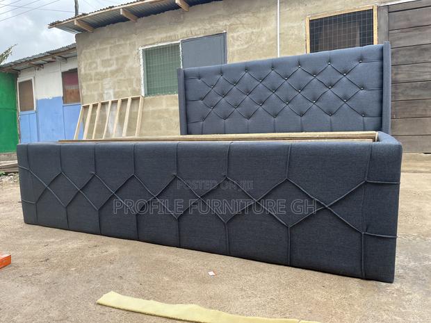 Dark Gray Queen Size 72x75 Bedframe// Luxurious And Durable · Photo 4