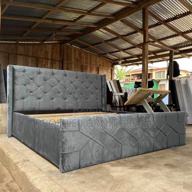 Dark Gray Queen Size 72x75//Luxurious And Durable · Photo 2
