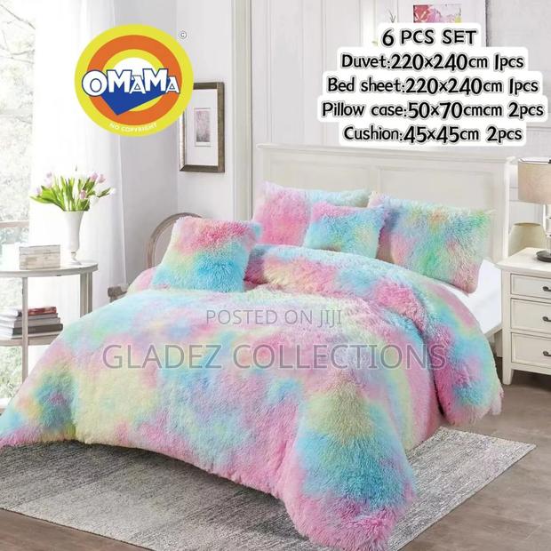 Fluffy 6 Sets Duvet · Photo 1