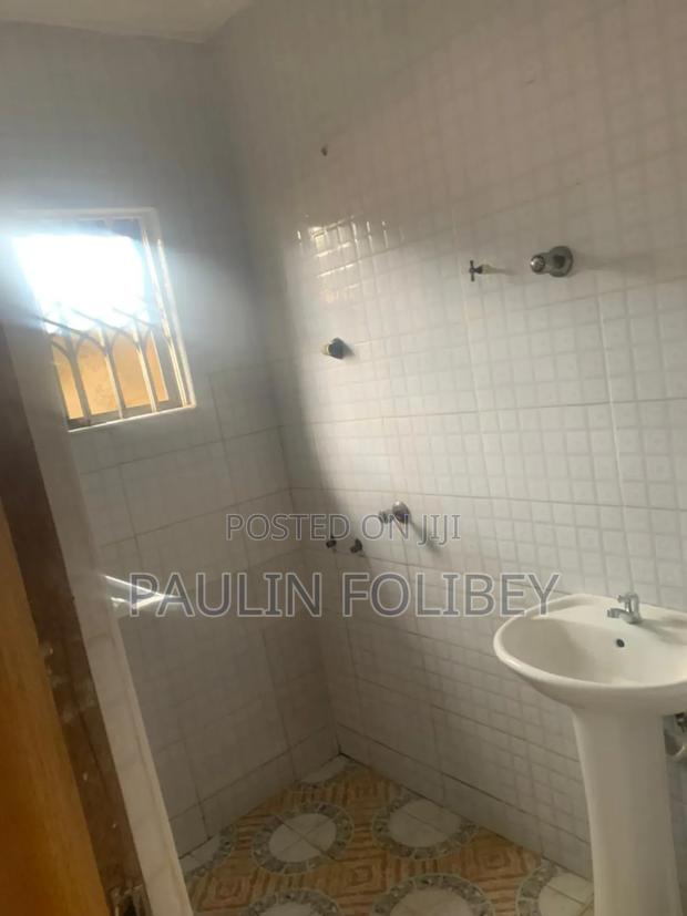 3bdrm House in Dg Properties, Ablekuma for rent · Photo 5