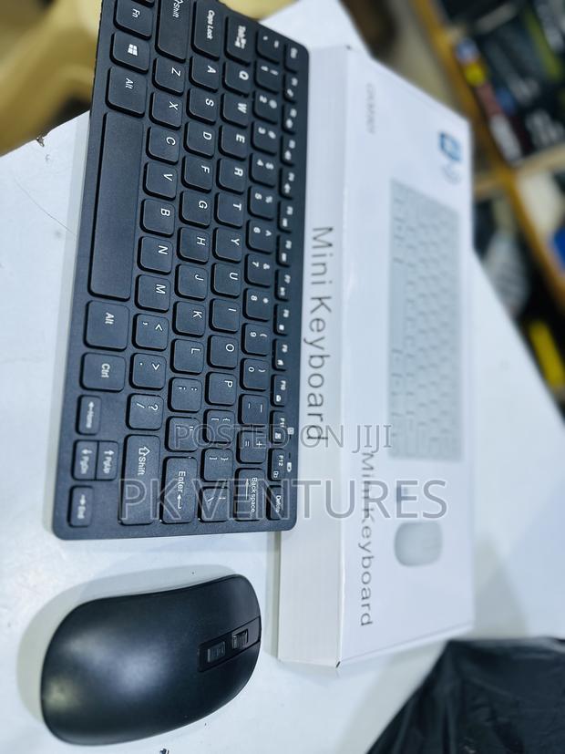 Wireless Keyboard With Mouse · Photo 1