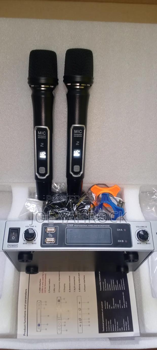 2 in 1 Cordless Rechargeable Mic · Photo 1
