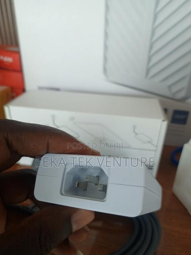 Starlink Gen 3 Power Dc Adapter · Photo 3